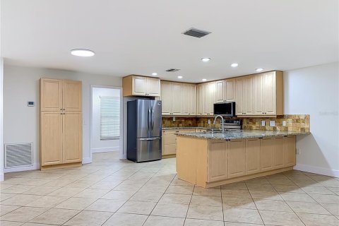 Casa en venta en Bradenton, Florida, 3 dormitorios, 168.52 m2 № 2237385 - foto 11