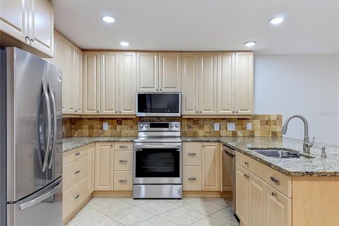 Casa en venta en Bradenton, Florida, 3 dormitorios, 168.52 m2 № 2237385 - foto 9