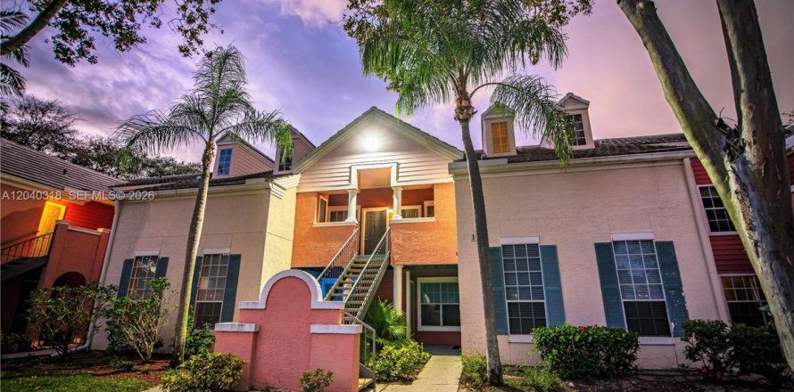 Condo in Delray Beach, Florida, 1 bedroom  № 2086618