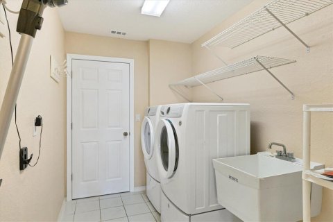 Casa en alquiler en Rotonda, Florida, 3 dormitorios, 192.12 m2 № 1648383 - foto 7