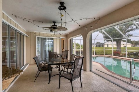 Casa en alquiler en Rotonda, Florida, 3 dormitorios, 192.12 m2 № 1648383 - foto 4