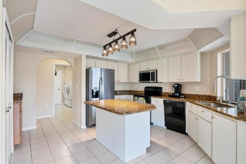 Casa en alquiler en Rotonda, Florida, 3 dormitorios, 192.12 m2 № 1648383 - foto 8