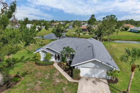 Casa en alquiler en Rotonda, Florida, 3 dormitorios, 192.12 m2 № 1648383 - foto 2