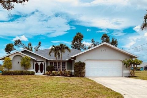 Casa en alquiler en Rotonda, Florida, 3 dormitorios, 192.12 m2 № 1648383 - foto 1