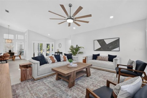 Villa ou maison à vendre à Palm Coast, Floride: 4 chambres, 275.36 m2 № 2203800 - photo 14