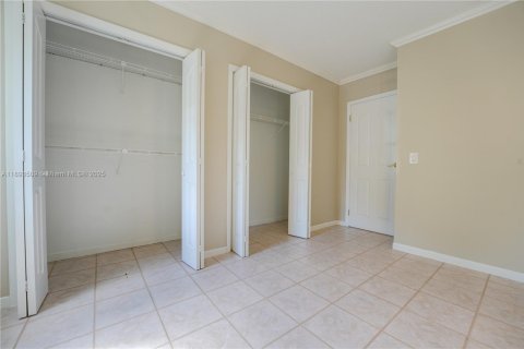 Casa en alquiler en Dania Beach, Florida, 3 dormitorios, 218.32 m2 № 1949221 - foto 27