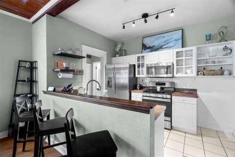 Casa en venta en Tampa, Florida, 3 dormitorios, 117.89 m2 № 1795672 - foto 11