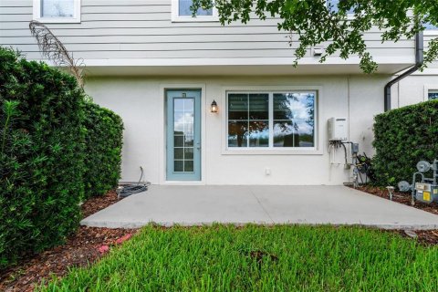 Touwnhouse à vendre à Davenport, Floride: 3 chambres, 156.26 m2 № 2148006 - photo 5