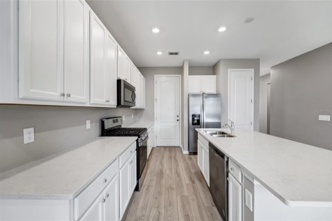 Touwnhouse à vendre à Davenport, Floride: 3 chambres, 156.26 m2 № 2148006 - photo 10