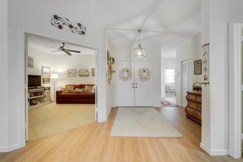 Condominio en venta en Palm Beach Gardens, Florida, 3 dormitorios, 182.83 m2 № 2254639 - foto 2