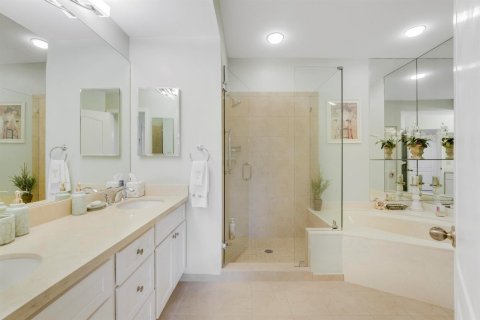 Condominio en venta en Palm Beach Gardens, Florida, 3 dormitorios, 182.83 m2 № 2254639 - foto 21