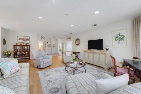 Condominio en venta en Palm Beach Gardens, Florida, 3 dormitorios, 182.83 m2 № 2254639 - foto 7