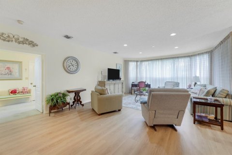 Condominio en venta en Palm Beach Gardens, Florida, 3 dormitorios, 182.83 m2 № 2254639 - foto 4