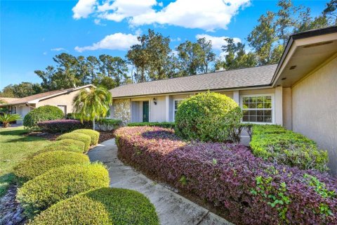 House in Longwood, Florida 4 bedrooms, 241.27 sq.m. № 1598164 - photo 4