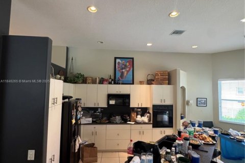 House in Delray Beach, Florida 2 bedrooms, 191.1 sq.m. № 1847766 - photo 5