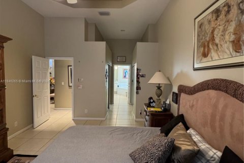 House in Delray Beach, Florida 2 bedrooms, 191.1 sq.m. № 1847766 - photo 9