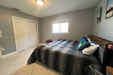 House in Sunrise, Florida 3 bedrooms, 96.99 sq.m. № 1952930 - photo 25