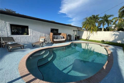 House in Sunrise, Florida 3 bedrooms, 96.99 sq.m. № 1952930 - photo 29