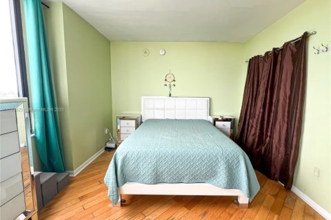 Купить кондоминиум в Майами-Бич, Флорида 2 спальни, 117.24м2, № 2014591 - фото 16