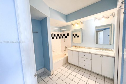 Купить кондоминиум в Майами-Бич, Флорида 2 спальни, 117.24м2, № 2014591 - фото 15