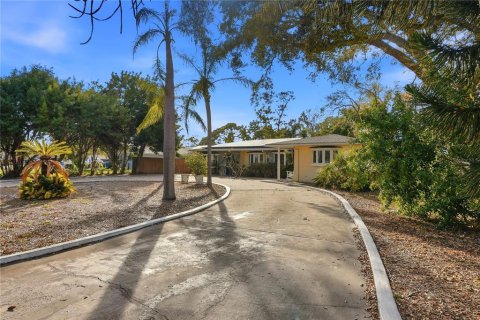 Villa ou maison à vendre à Saint Petersburg, Floride: 3 chambres, 167.6 m2 № 2142582 - photo 2