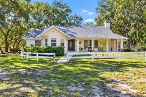 Villa ou maison à Inverness, Floride 3 chambres, 160.72 m2 № 2420466
