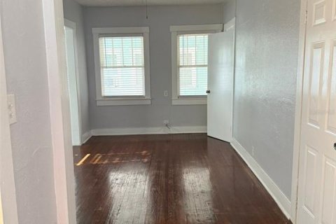 Apartment in Saint Petersburg, Florida 1 bedroom, 48.77 sq.m. № 1886854 - photo 5