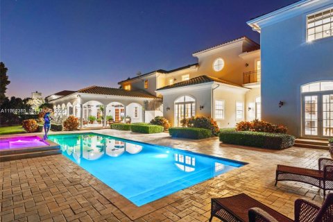 Villa ou maison à vendre à Pinecrest, Floride: 8 chambres, 768.95 m2 № 2024984 - photo 15