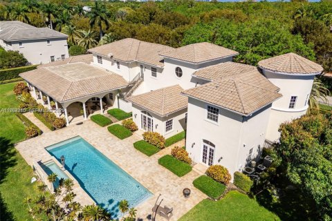 Villa ou maison à Pinecrest, Floride 8 chambres, 768.95 m2 № 2024984