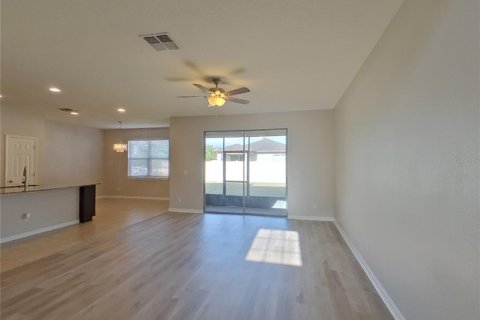 House in Ruskin, Florida 3 bedrooms, 247.12 sq.m. № 2118852 - photo 2
