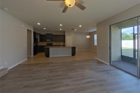 House in Ruskin, Florida 3 bedrooms, 247.12 sq.m. № 2118852 - photo 4