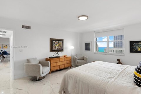 Copropriété à louer à Fort Lauderdale, Floride: 2 chambres, 131.09 m2 № 1944914 - photo 22