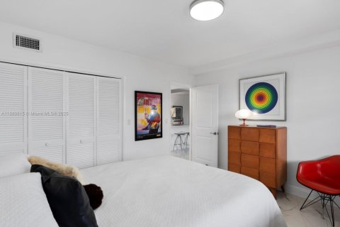 Copropriété à louer à Fort Lauderdale, Floride: 2 chambres, 131.09 m2 № 1944914 - photo 14