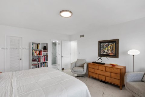 Copropriété à louer à Fort Lauderdale, Floride: 2 chambres, 131.09 m2 № 1944914 - photo 21