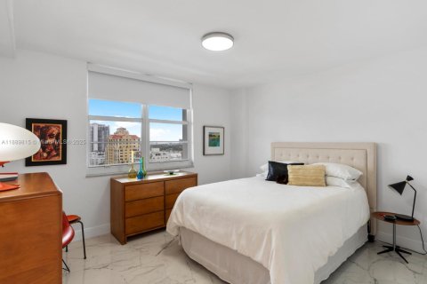 Copropriété à louer à Fort Lauderdale, Floride: 2 chambres, 131.09 m2 № 1944914 - photo 13