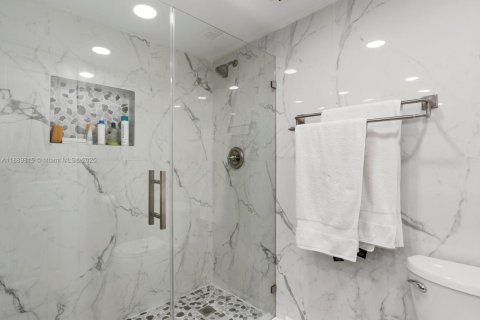 Copropriété à louer à Fort Lauderdale, Floride: 2 chambres, 131.09 m2 № 1944914 - photo 24