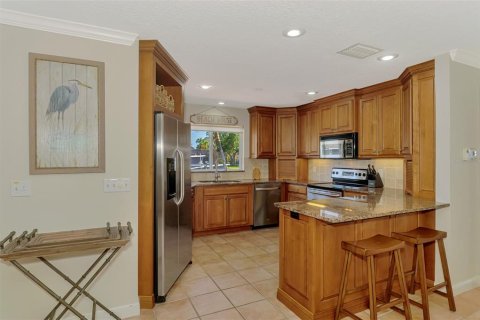 House in Sarasota, Florida 3 bedrooms, 205.96 sq.m. № 1675012 - photo 28