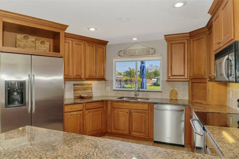 House in Sarasota, Florida 3 bedrooms, 205.96 sq.m. № 1675012 - photo 30