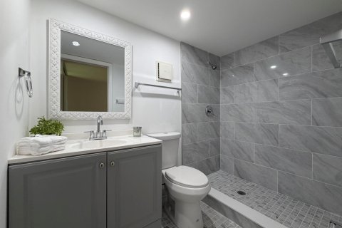 Condo in Delray Beach, Florida, 2 bedrooms № 2177362 - photo 13