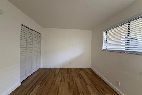 Condo in Delray Beach, Florida, 2 bedrooms № 2177362 - photo 16