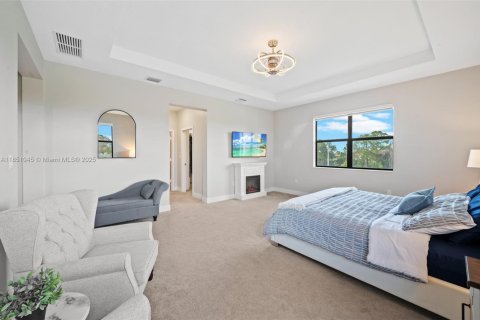 House in Miramar, Florida 5 bedrooms, 314.1 sq.m. № 1871779 - photo 11