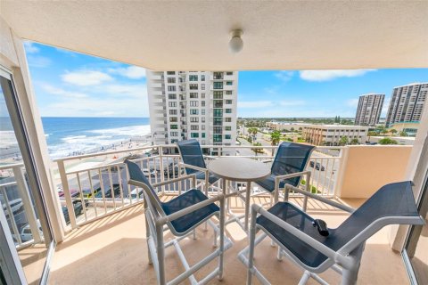 Condominio en venta en Daytona Beach, Florida, 3 dormitorios, 154.96 m2 № 1806789 - foto 2