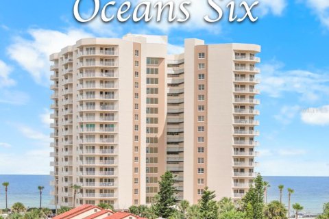Condominio en venta en Daytona Beach, Florida, 3 dormitorios, 154.96 m2 № 1806789 - foto 1