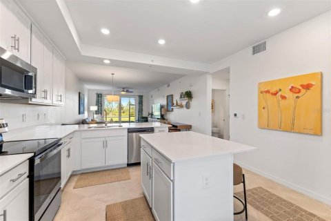 Condo in Venice, Florida, 2 bedrooms  № 2112207 - photo 15