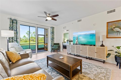 Condo in Venice, Florida, 2 bedrooms  № 2112207 - photo 6