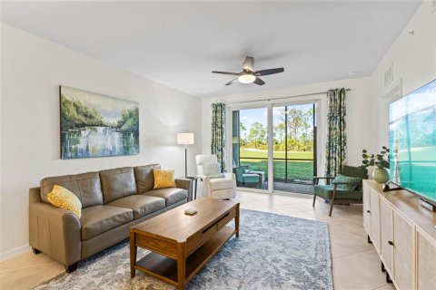 Condo in Venice, Florida, 2 bedrooms  № 2112207 - photo 4