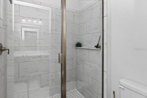Casa en venta en Tampa, Florida, 4 dormitorios, 313.08 m2 № 1885719 - foto 21