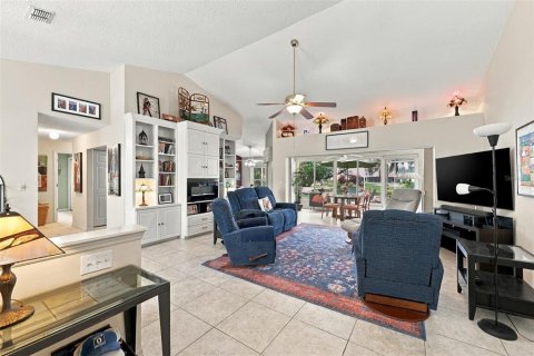 Casa en venta en Sun City Center, Florida, 3 dormitorios, 195.28 m2 № 2427570 - foto 9