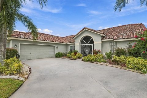 Casa en venta en Sun City Center, Florida, 3 dormitorios, 195.28 m2 № 2427570 - foto 4