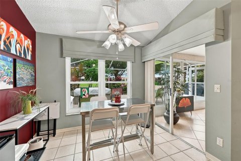 Casa en venta en Sun City Center, Florida, 3 dormitorios, 195.28 m2 № 2427570 - foto 14
